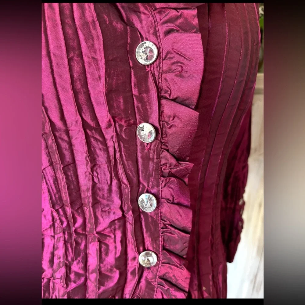 PIANO Maroon Iridescent Crinkle Blouse w/ Crystal Buttons Shawl Collar E… - Picture 4 of 12